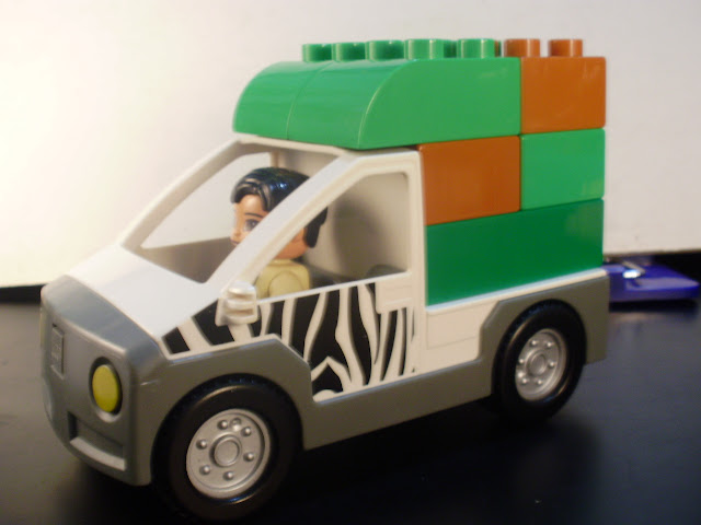 MOC LEGO Duplo carrinha com capota