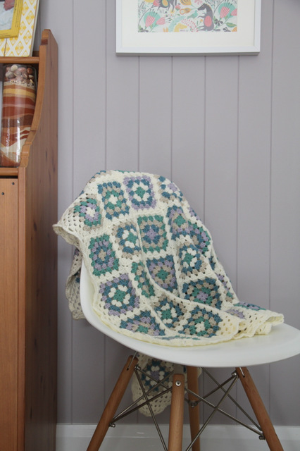 Pie de cama Granny Square Blanket 4 - Pie de cama que decoran y dan calor a tus pies.