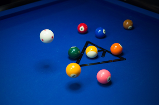 Newtonian Physics - billiard ball analysis