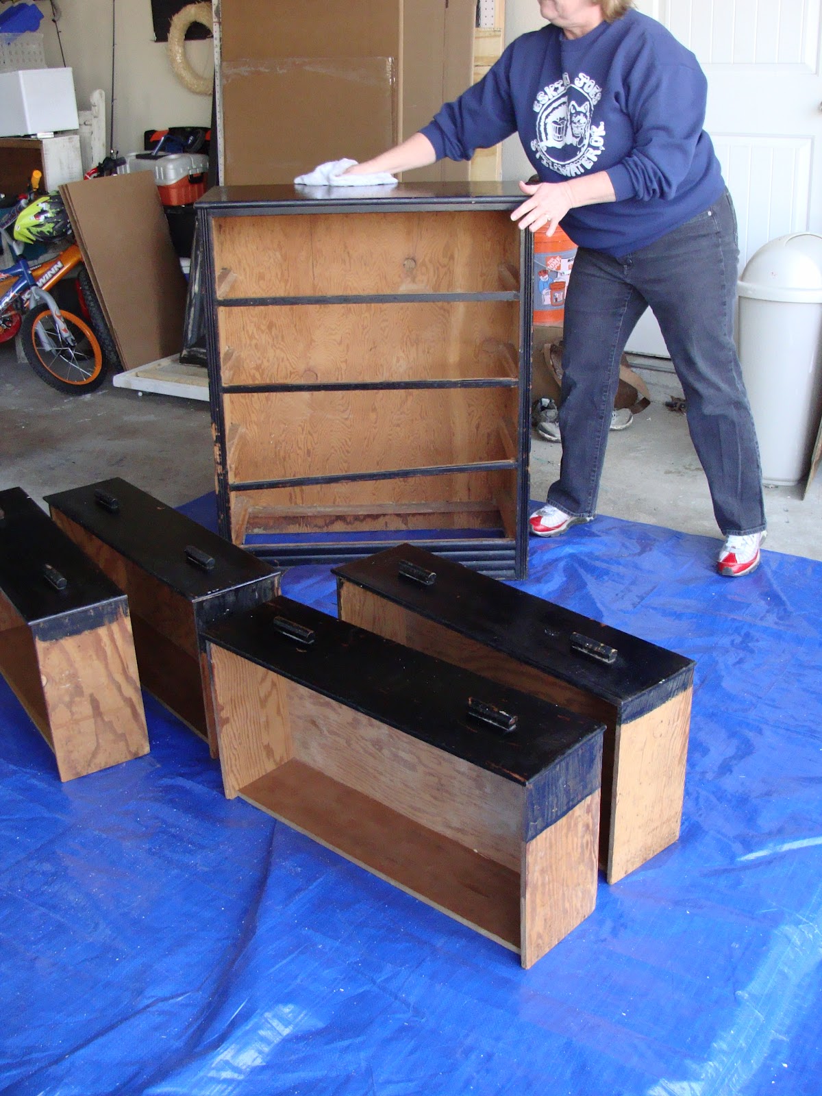 LaTeDa Designs Furniture Refinishing Class McKinney, TX