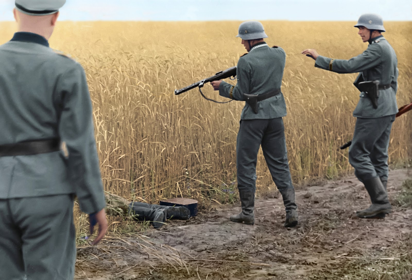 Раненый немецкий солдат 1941