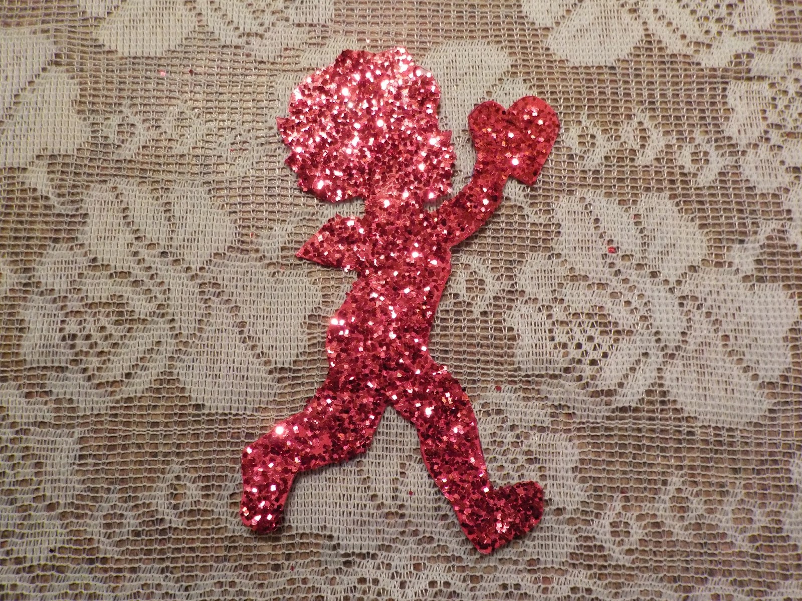 Thelma&rsquo;s Days: Cupid Centerpiece