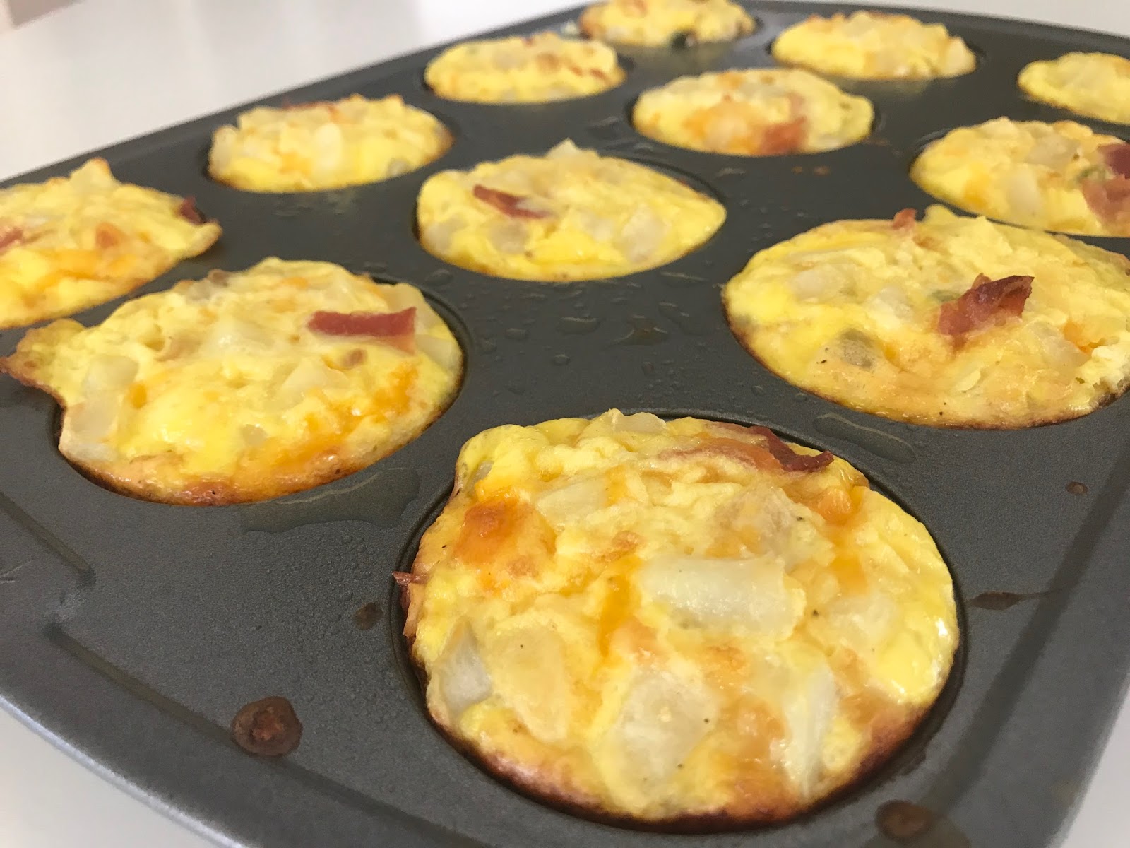 The Larson Lingo: Egg, Potato & Cheese Frittata Muffins