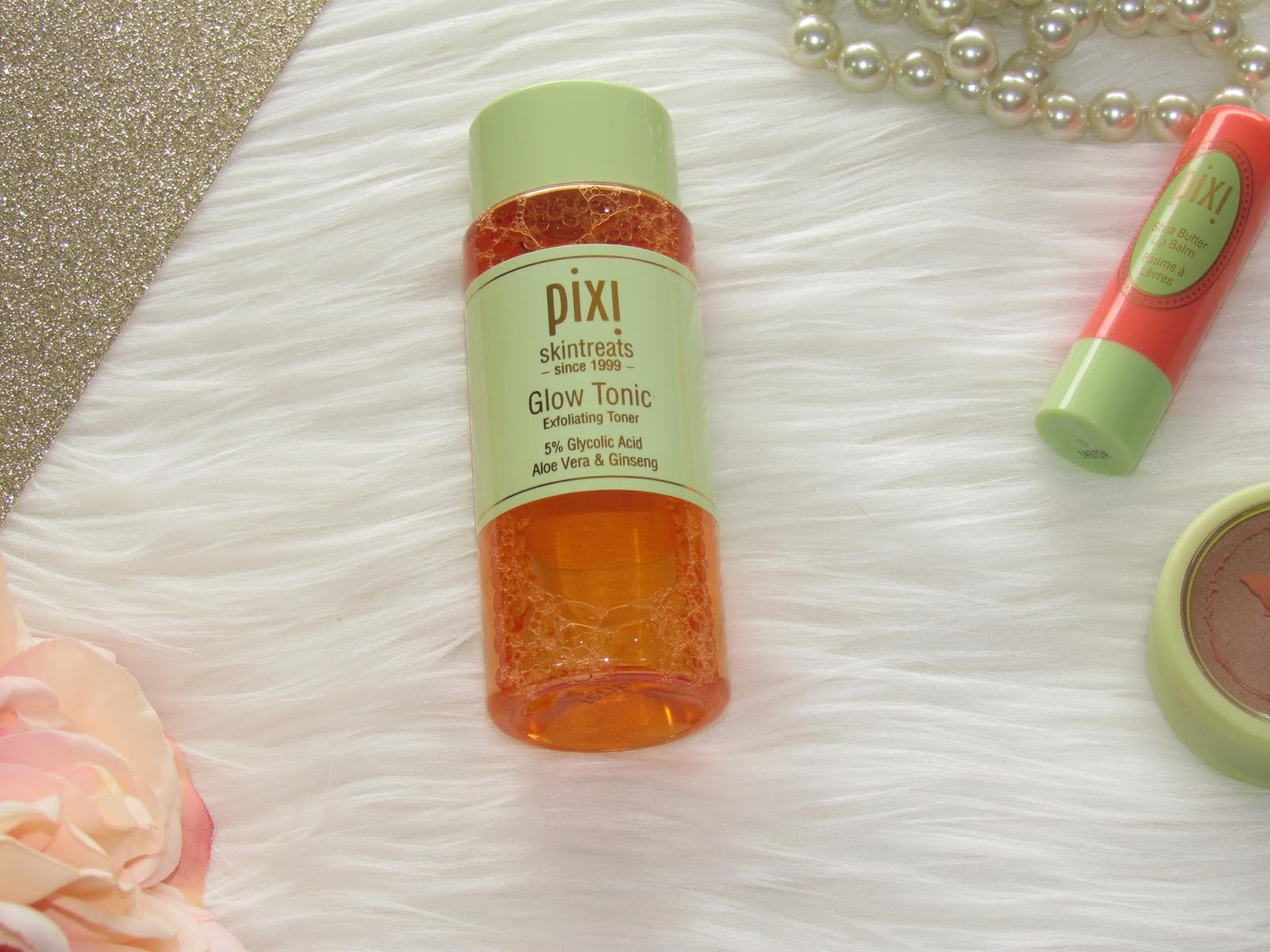 Do you have dull, acne prone skin? See the benefits of Pixi's Glow Tonic Toner...some call it a miracle-working toner! | beautywithlily.com