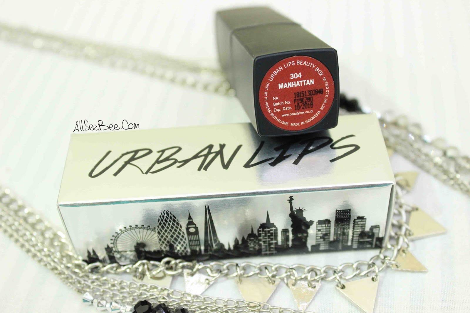 [Review] Urban Lips Manhattan
