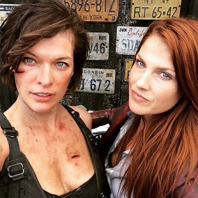 Ali Larter and Milla Jovovich on the set of Resident Evil The Final Chapter