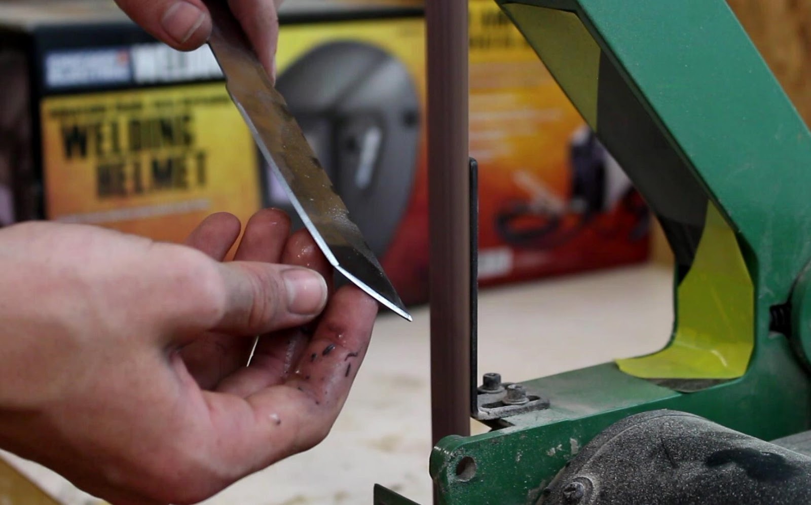 Jake Makes Making a SIMPLE knife out of a Sawzall blade