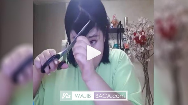 Waspada Saat Potong Poni, Wanita Ini Sampai Tak Jelas Ingin Tertawa atau Menangis!