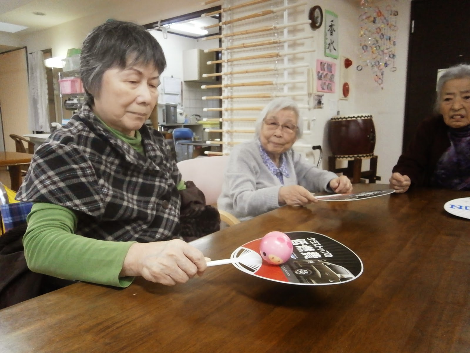 ひさすえ愛ランド ブログ 体操 テーブルホッケー すごろく