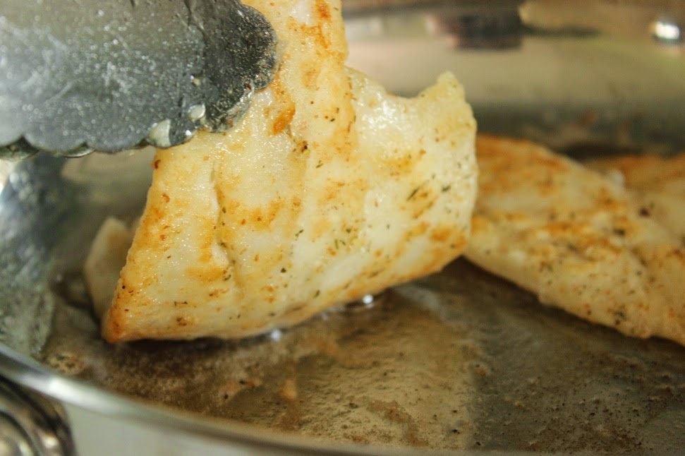 How to Pan Fry Fish Fillets Step 4: Cook 2 to 3 minutes per side