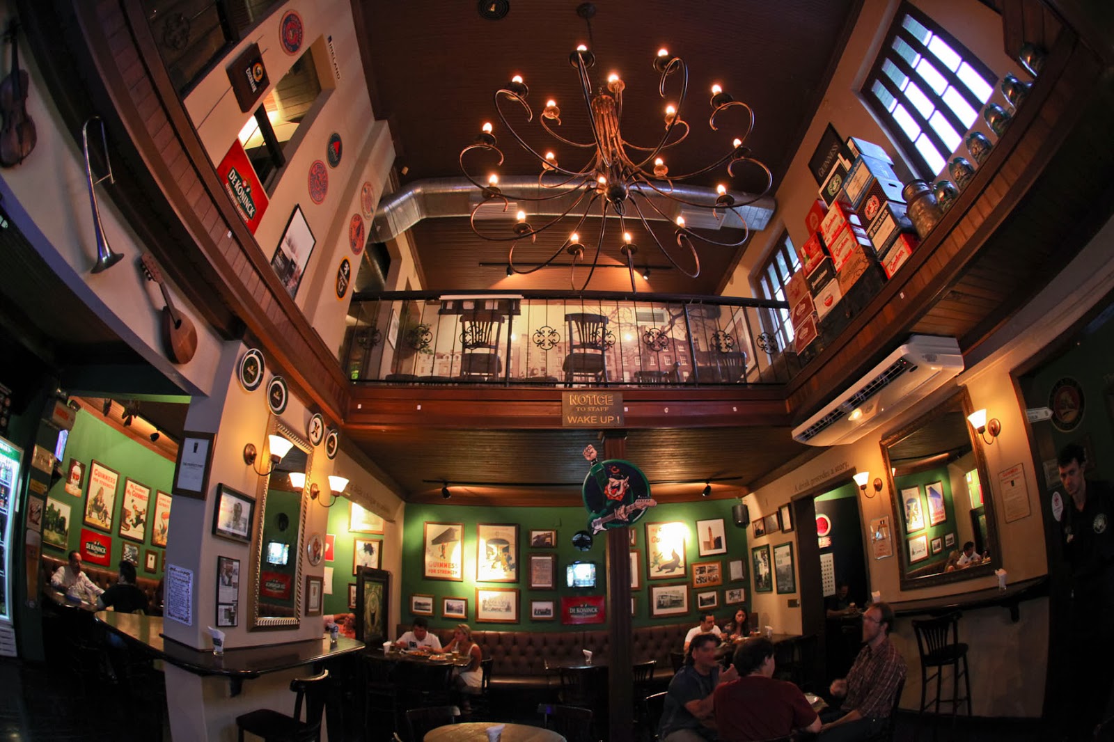 Flash Curitiba GASTRONOMIA EUROPEIA É REFERÊNCIA PARA OS SANDUÍCHES DO