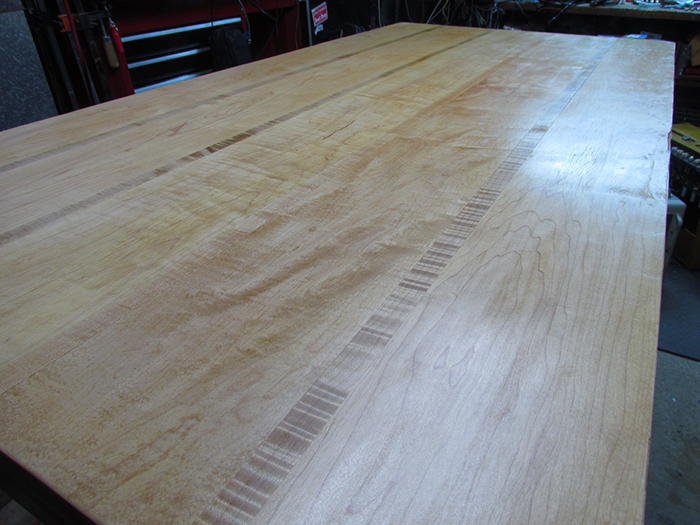 Veneer Edge Banding and Homebrew Varnish Finish for DIY Workbench