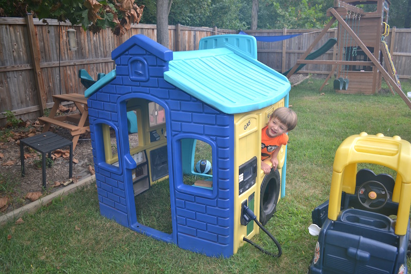 Plastic Playhouse Makeover How to Paint Plastic DIY Danielle®