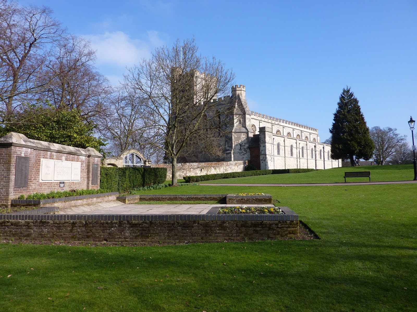 About Dunstable The History of Dunstable Through the years.....