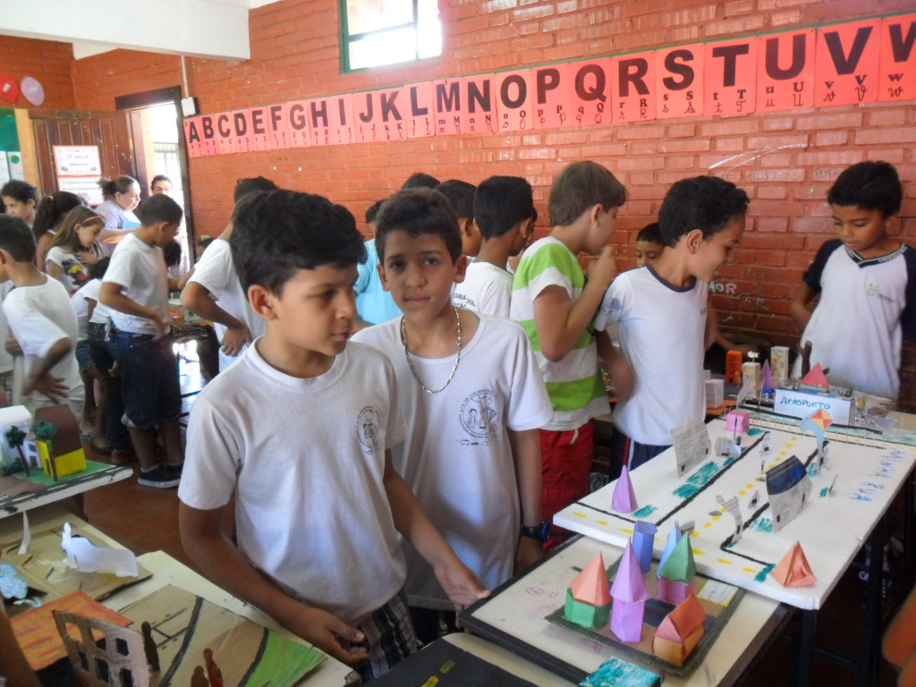 ESCOLA ESTADUAL DR. JOSÉ MENDONÇA: O ESPAÇO ONDE VIVEMOS