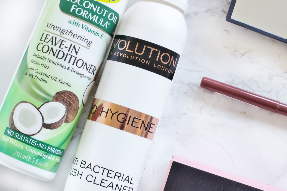 palmers strengthening leave in conditioner and makeup revolution pro hygiene brush cleanser