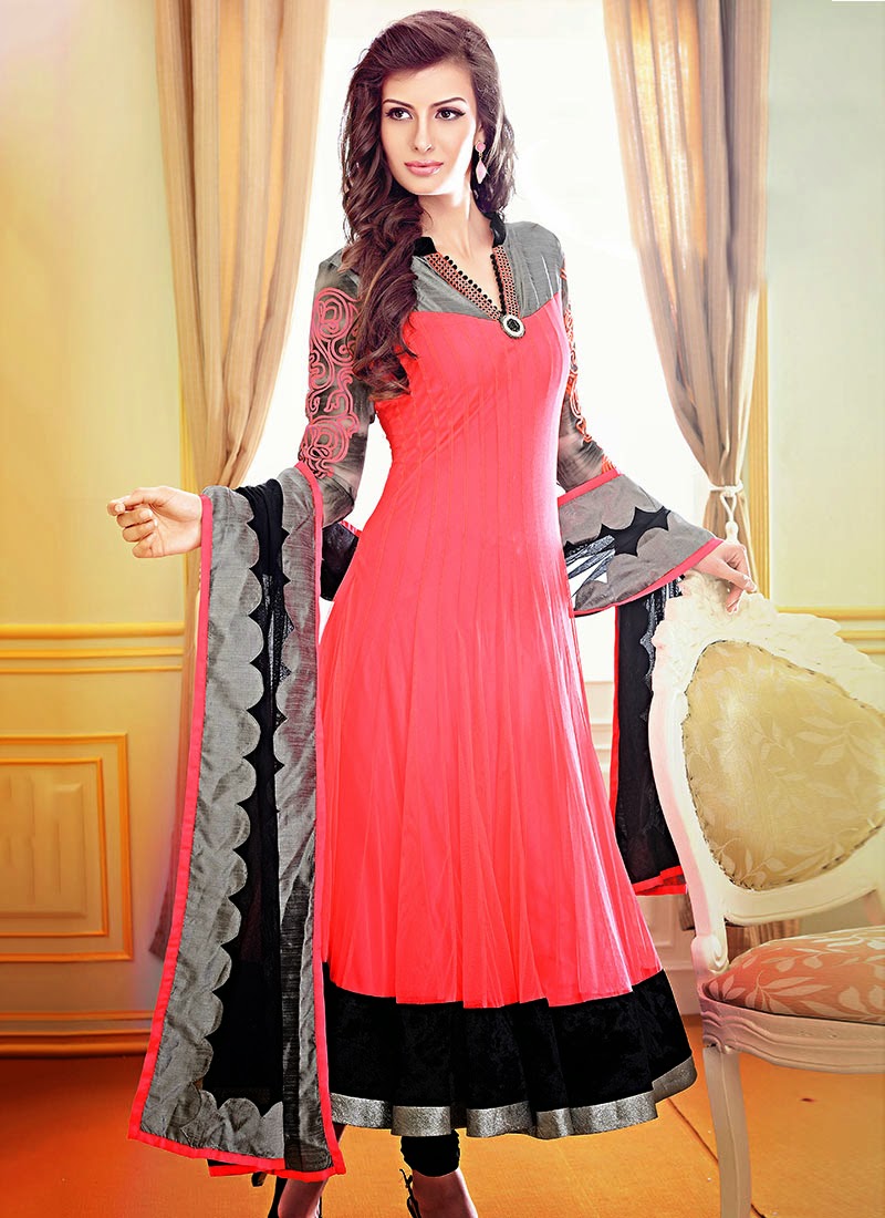 Fashion Designer Work Hours Fashion Designer Work Hours