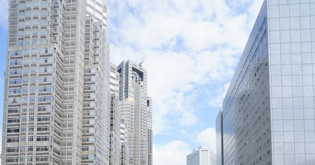 東京新宿華盛頓飯店本館 Shinjuku Washington Hotel Main Building 17 高樓層的都廳景觀超棒 西西漫走筆記