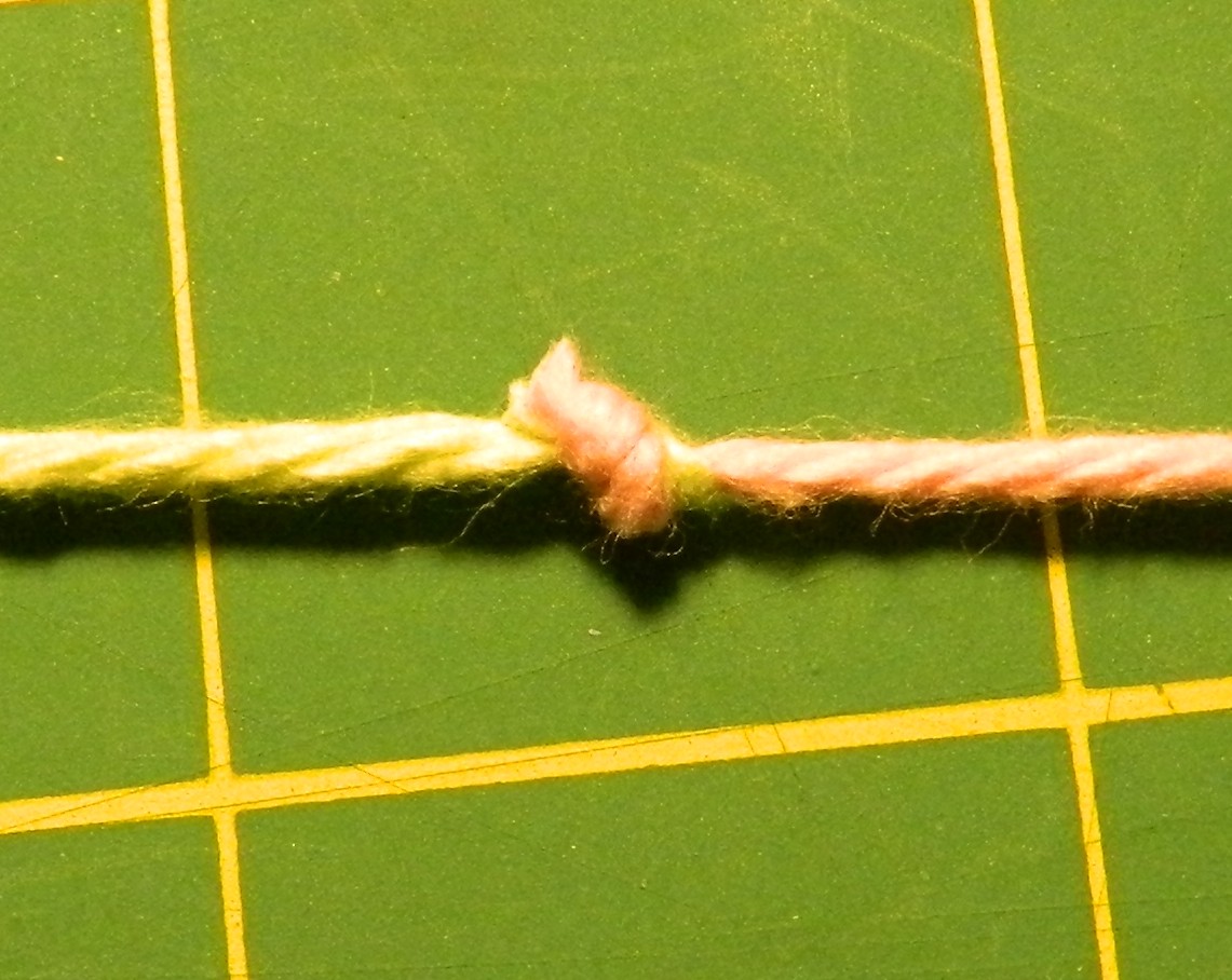 laura's frayed knot Joining yarn ends...