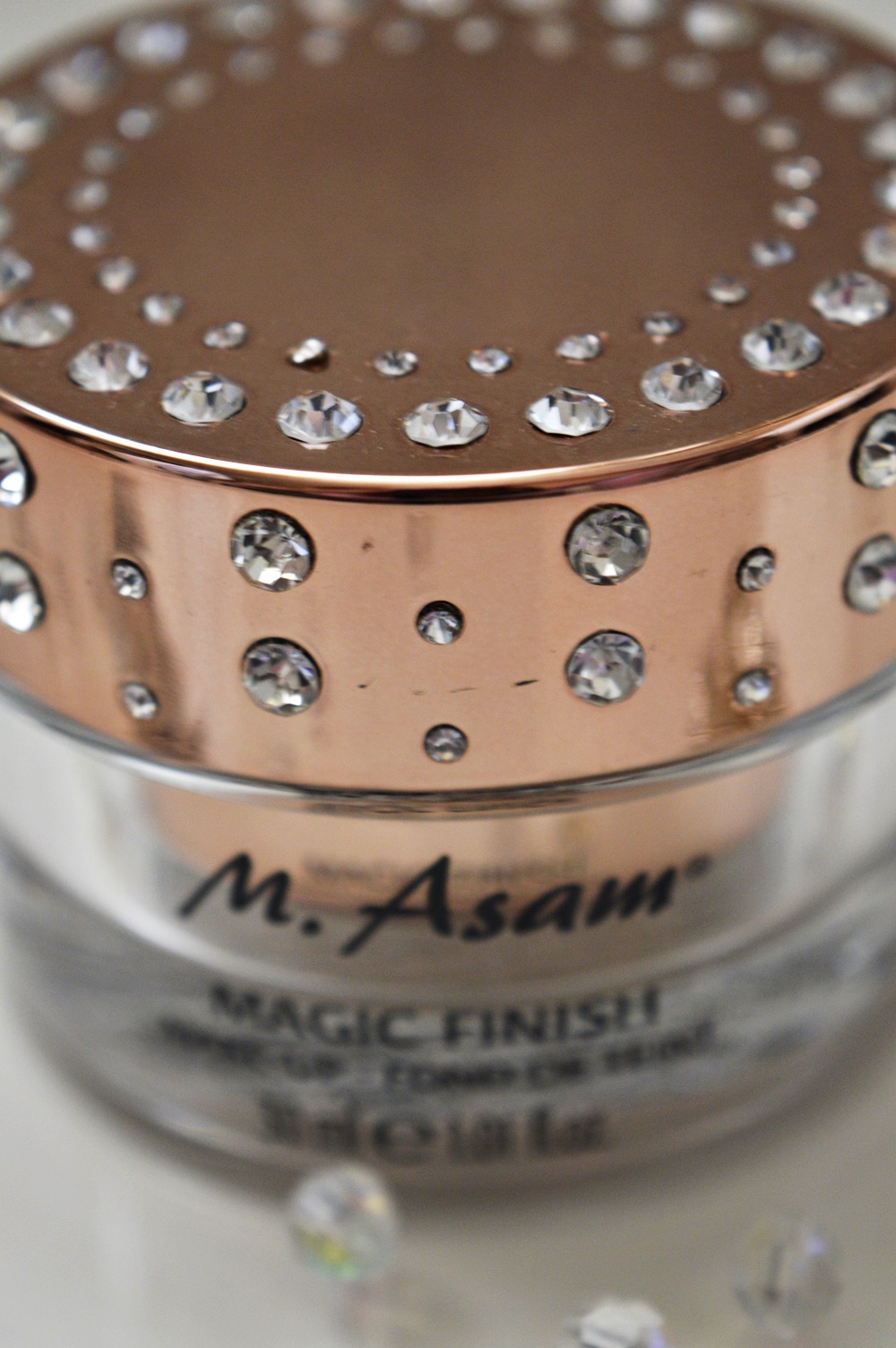 A Touch of Magic M. Asam Magic Finish MakeUp Mousse & Magic Contour