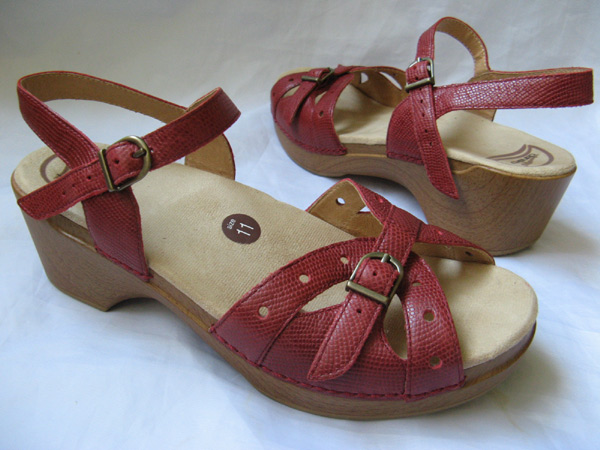 Dansko Sissy Sandals Size 41 Red Size 10.5/11