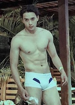 Pagkuha ng Lalaki sa Beach