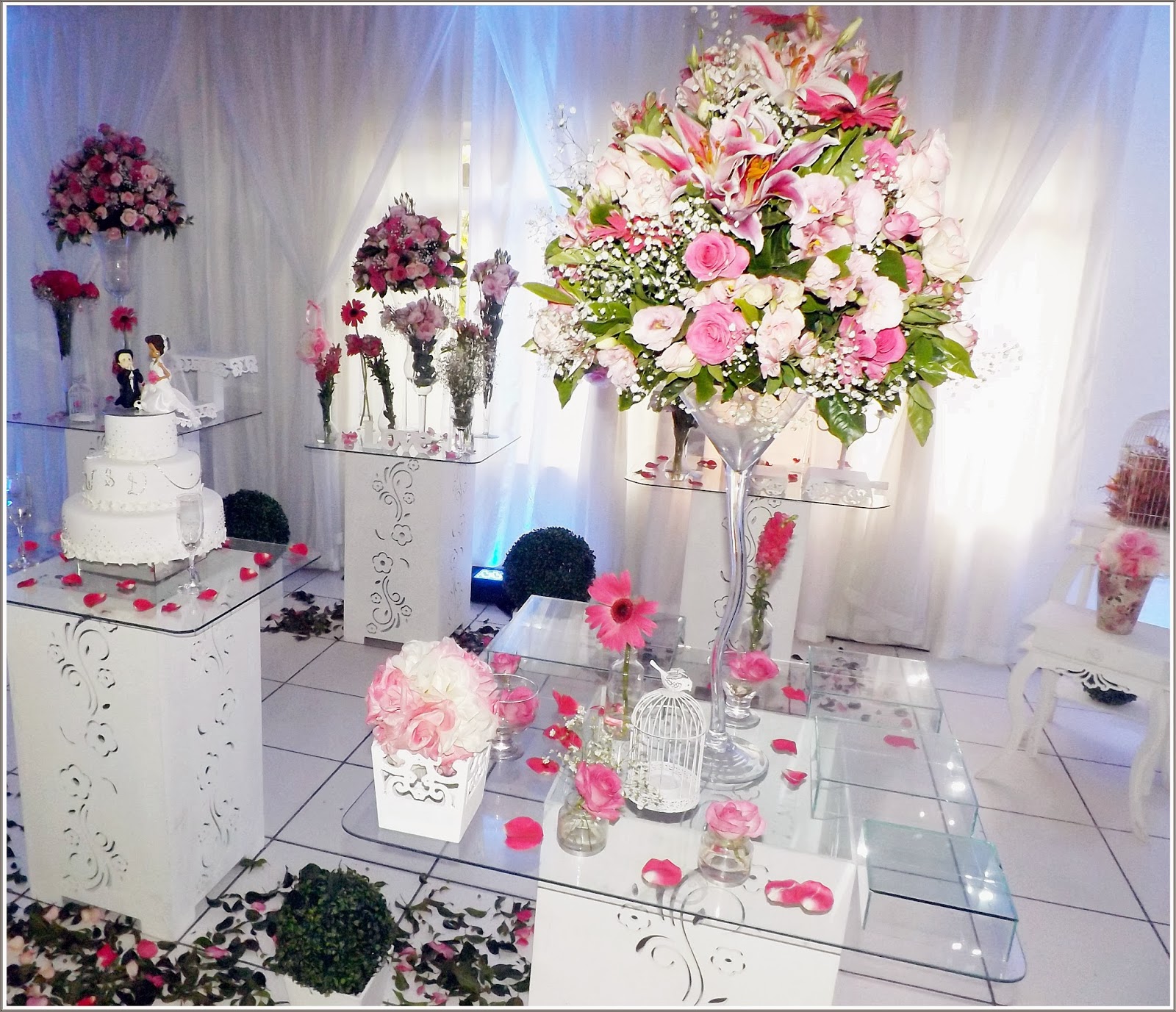 Decorações de Casamentos e Festa Tagliari: Decoração Rosa, branco e Verde