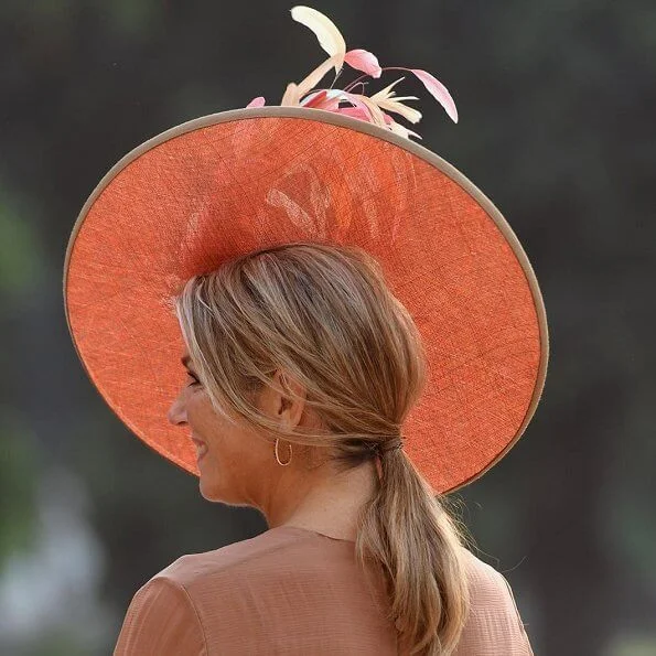 Queen Maxima wore Natan dress at the India-Netherlands Tech Summit. Queen visited the Mughal-era Safdarjung's Tomb in New Delhi