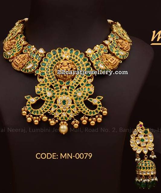 Emerald Lakshmi Set by Mangatrai Neeraj Jewellery Designs
