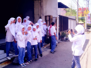 SMA AL-IRSYAD TEGAL Mona hadromi