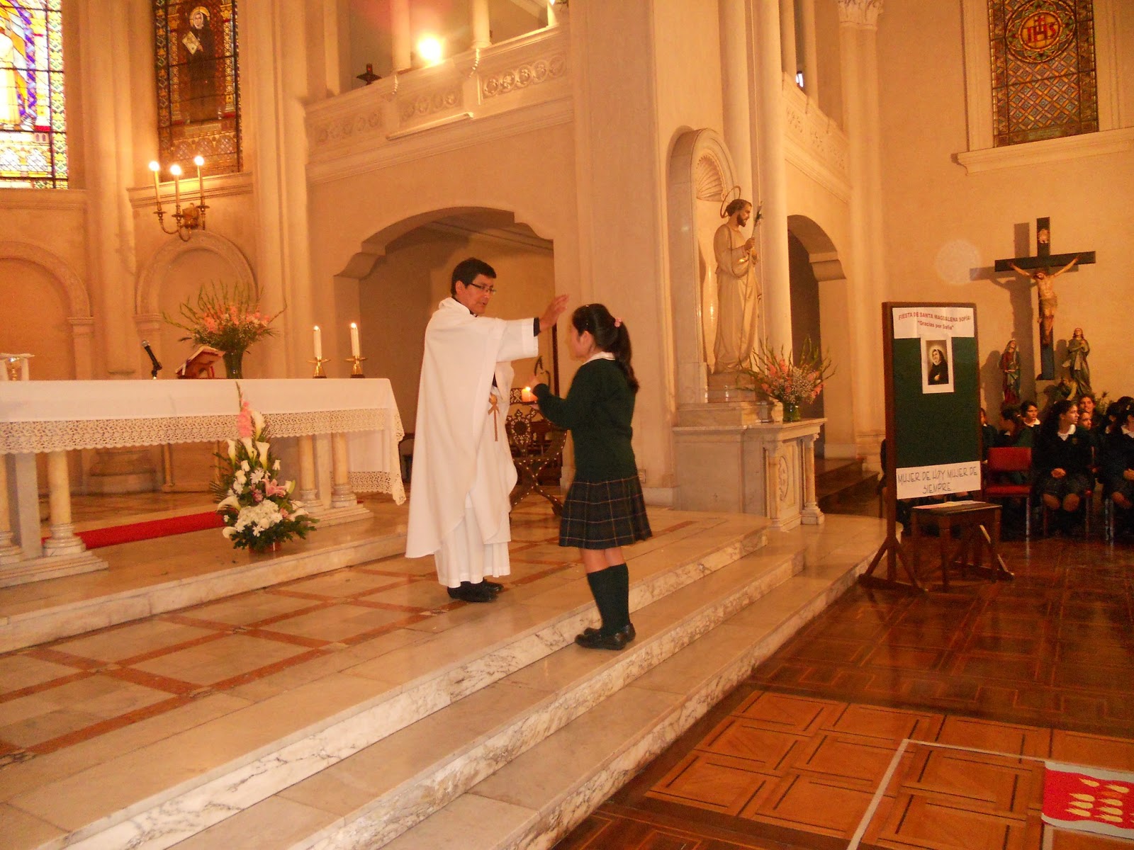 Colegio Sagrado Corazón SOPHIANUM Día de