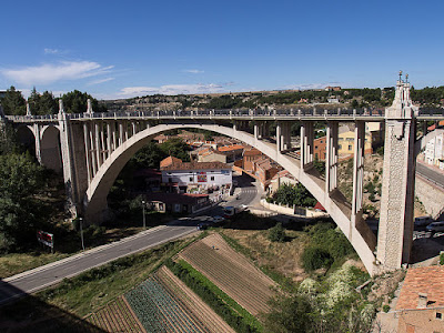 El juez traidor, siglo XII, Teruel, viaducto