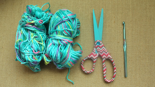 DIY // Free Crochet Granny Square Halter Top Pattern!