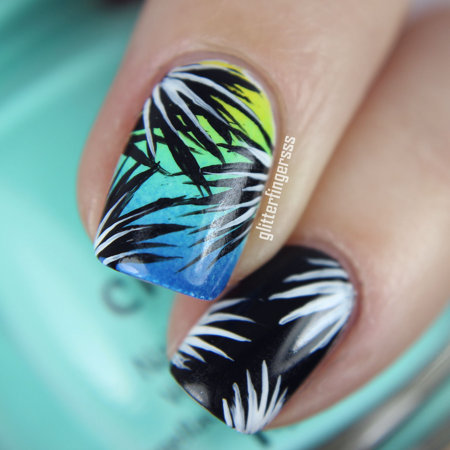 NAIL ART Simple tropical Glitterfingersss in english