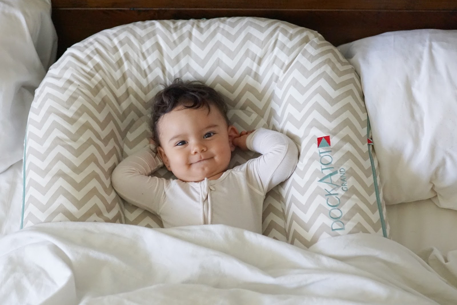 Simply Naomi TRANSITIONING FROM COSLEEPING TO CRIB