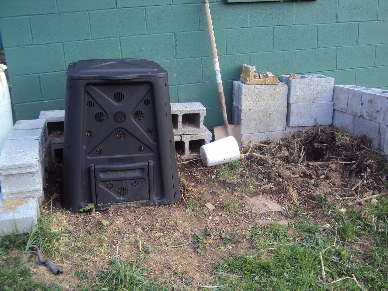 The Naturalist's Home Garden Composting Break it Down Now!