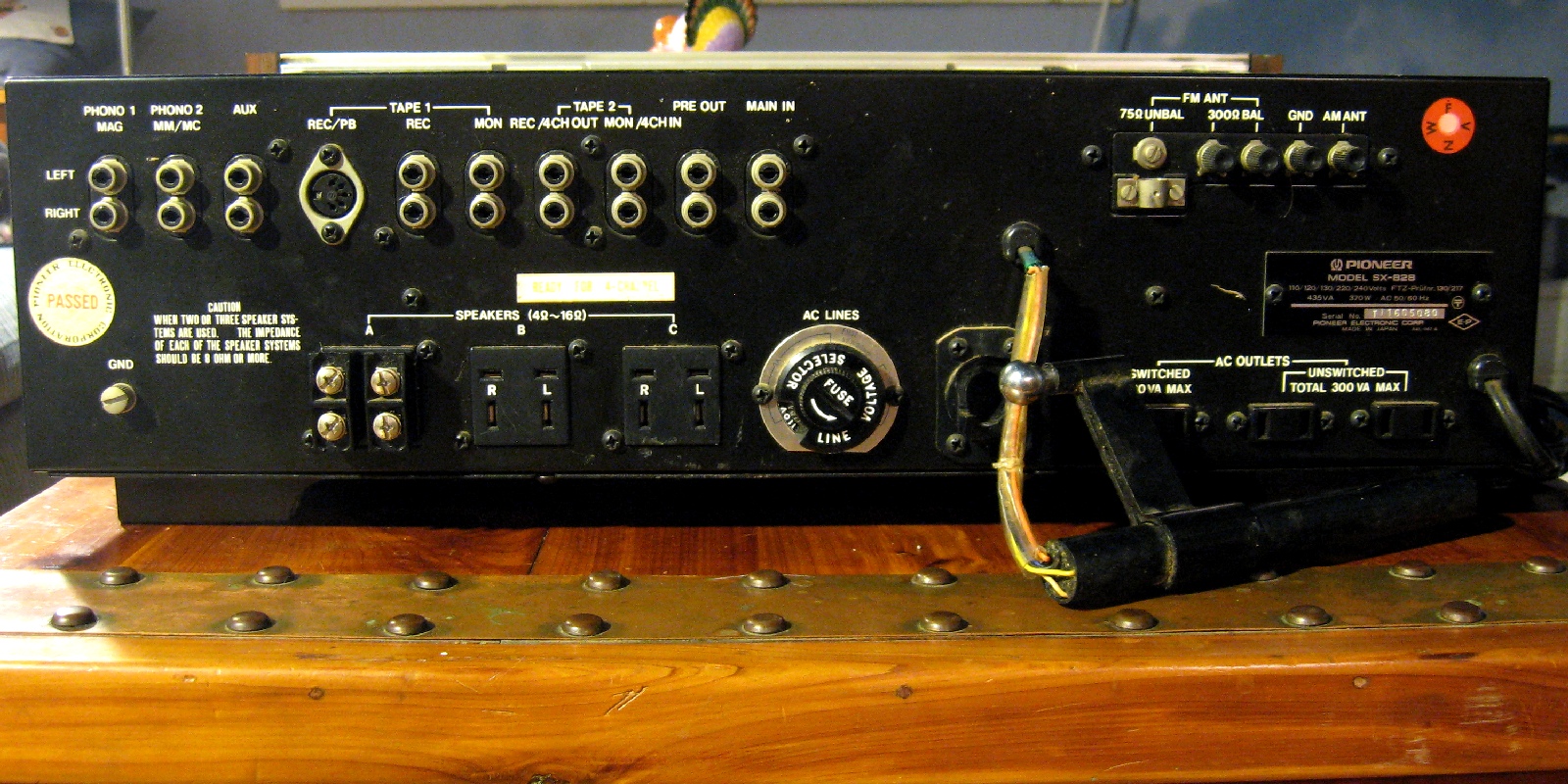 Matt's Vintage Audio Repair: Pioneer SX-828 recap and repair