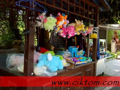 Patung gajah yang comel2.. geram tengokkk...