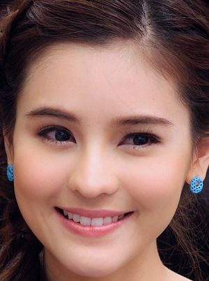 Aom sushar boyfriend