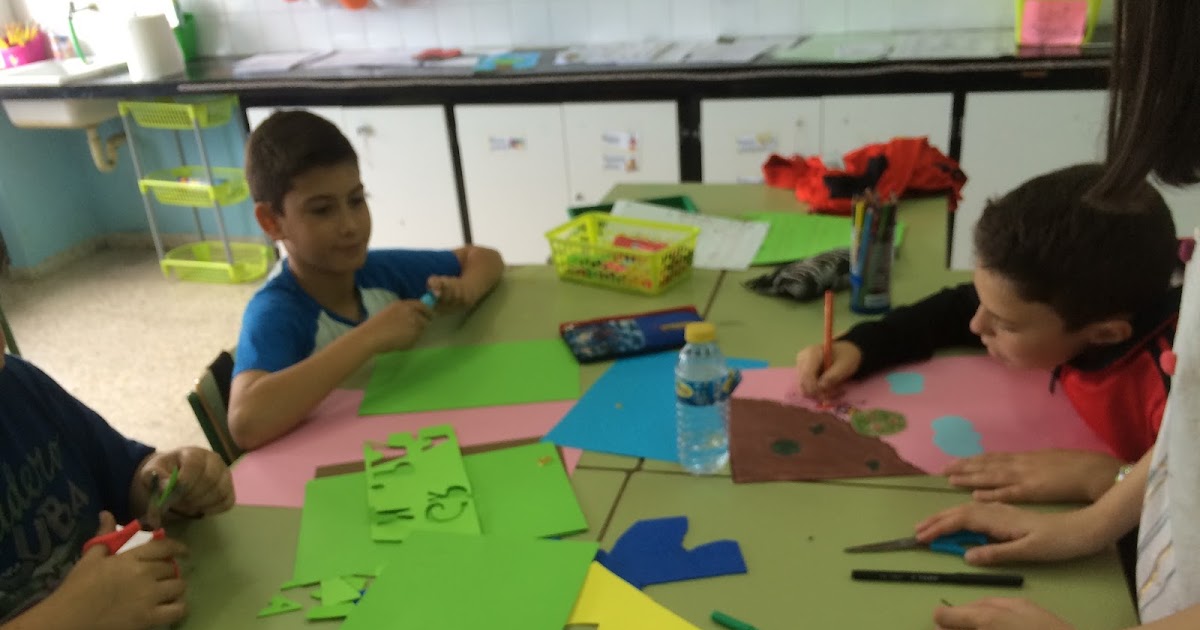 OUR ENGLISH CLASS: Art and crafts: Creating books