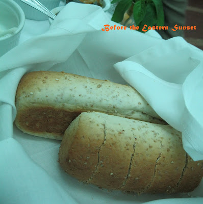 Sonyas Garden bread
