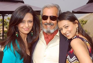 Roshni Chopra Family Husband Son Daughter Father Mother Marriage Photos Biography Profile.