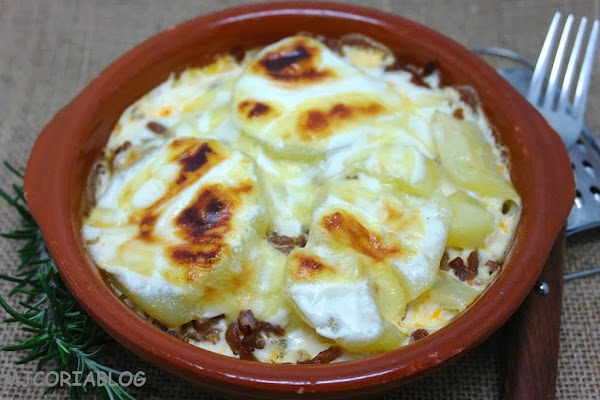 Pastel DE Patatas Y Carne Picada AL Horno