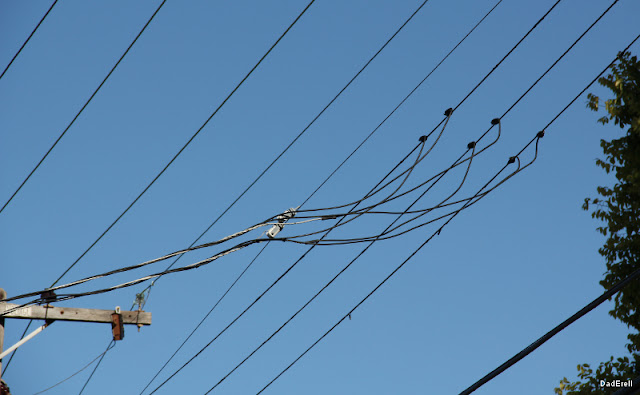 Connexions de câbles électriques en Californie