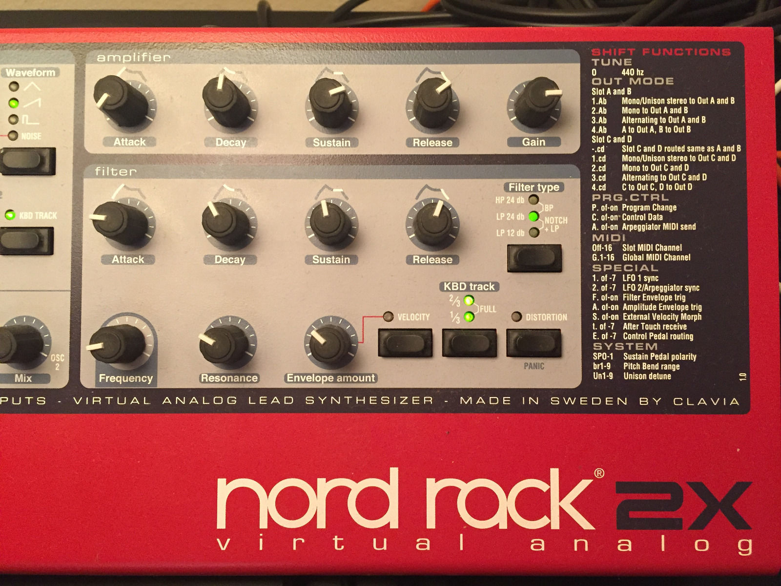 MATRIXSYNTH: Nord Rack 2X Synthesizer