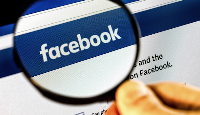 Facebookがあなたに関してどのようなデータを持っているかを確認する方法