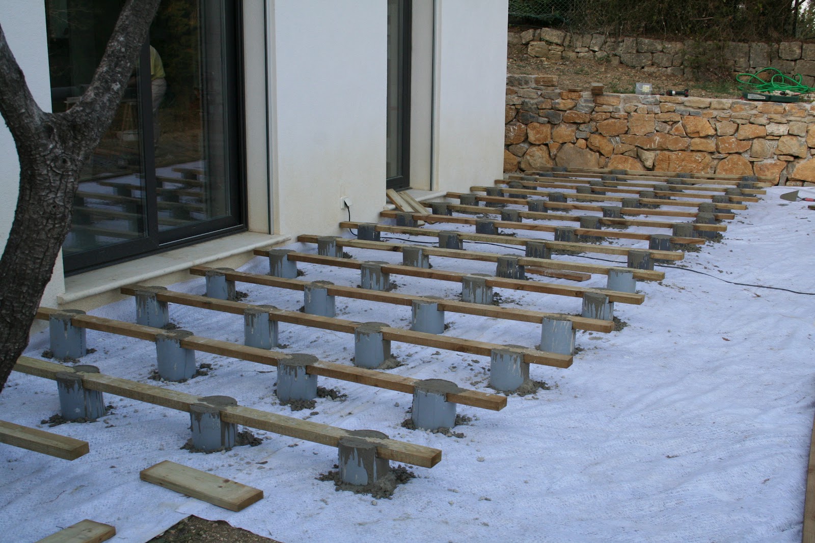 Blanche & Bricole Construire sa terrasse en lames de bois