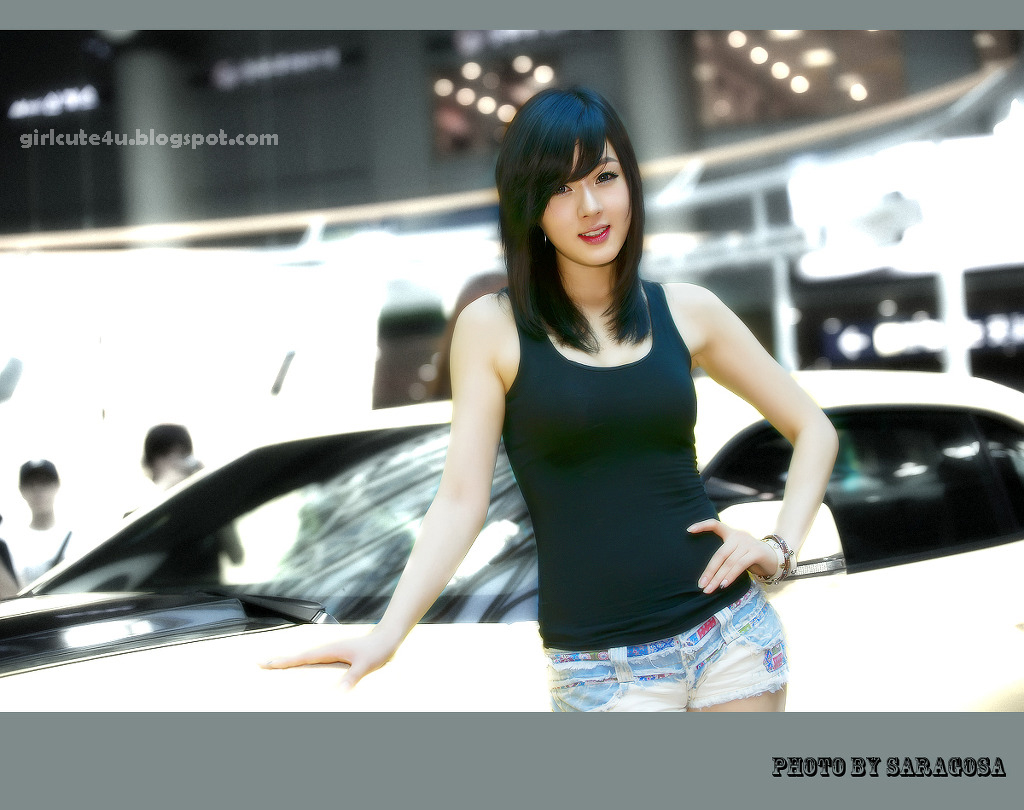 Hwang Mi Hee At Chevrolet Exhibitions ~ Cute Girl Asian Girl Korean Girl Japanese Girl