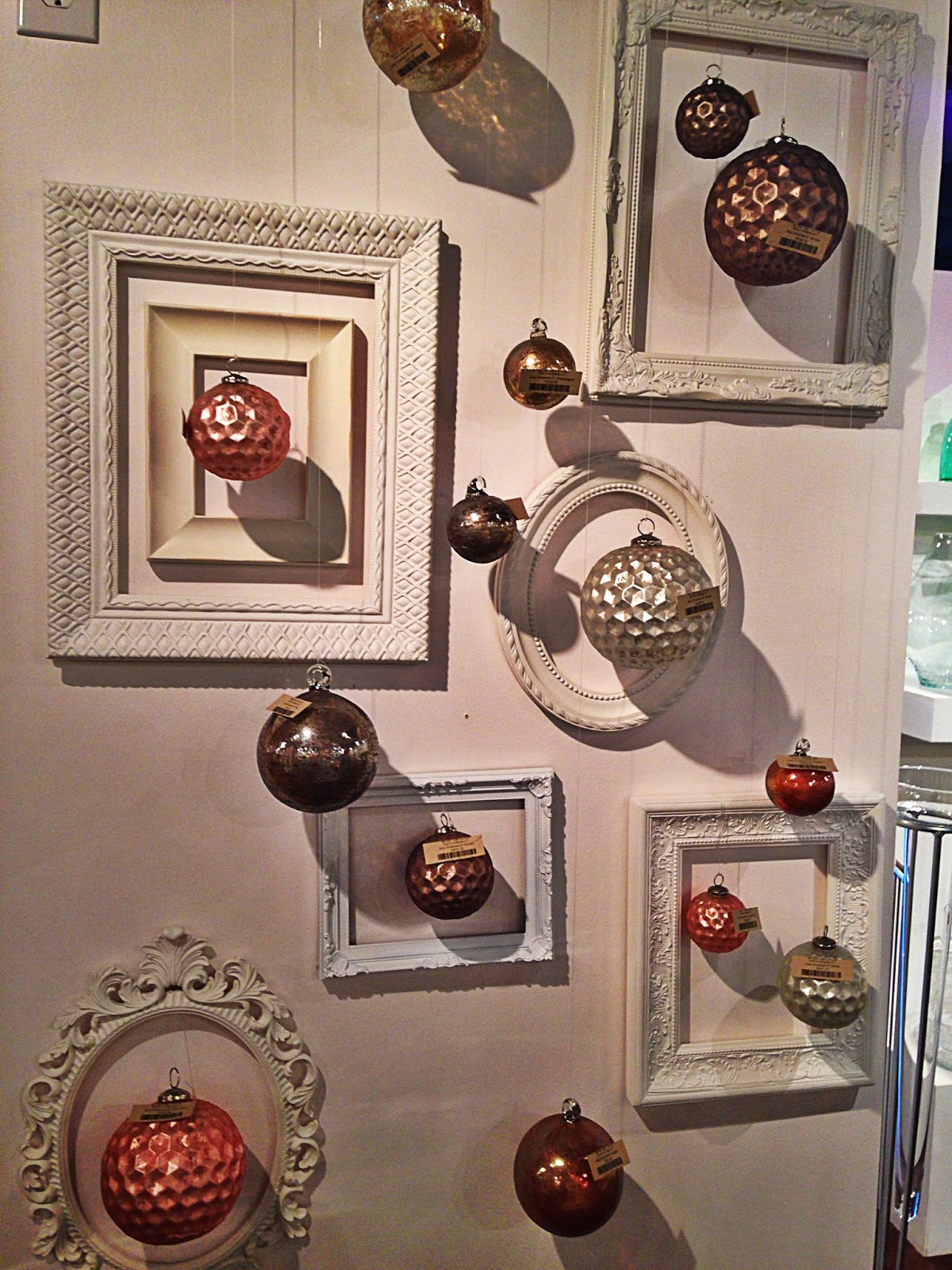 Rosa Dest Interiors What's Your Christmas Style A Metallic Christmas