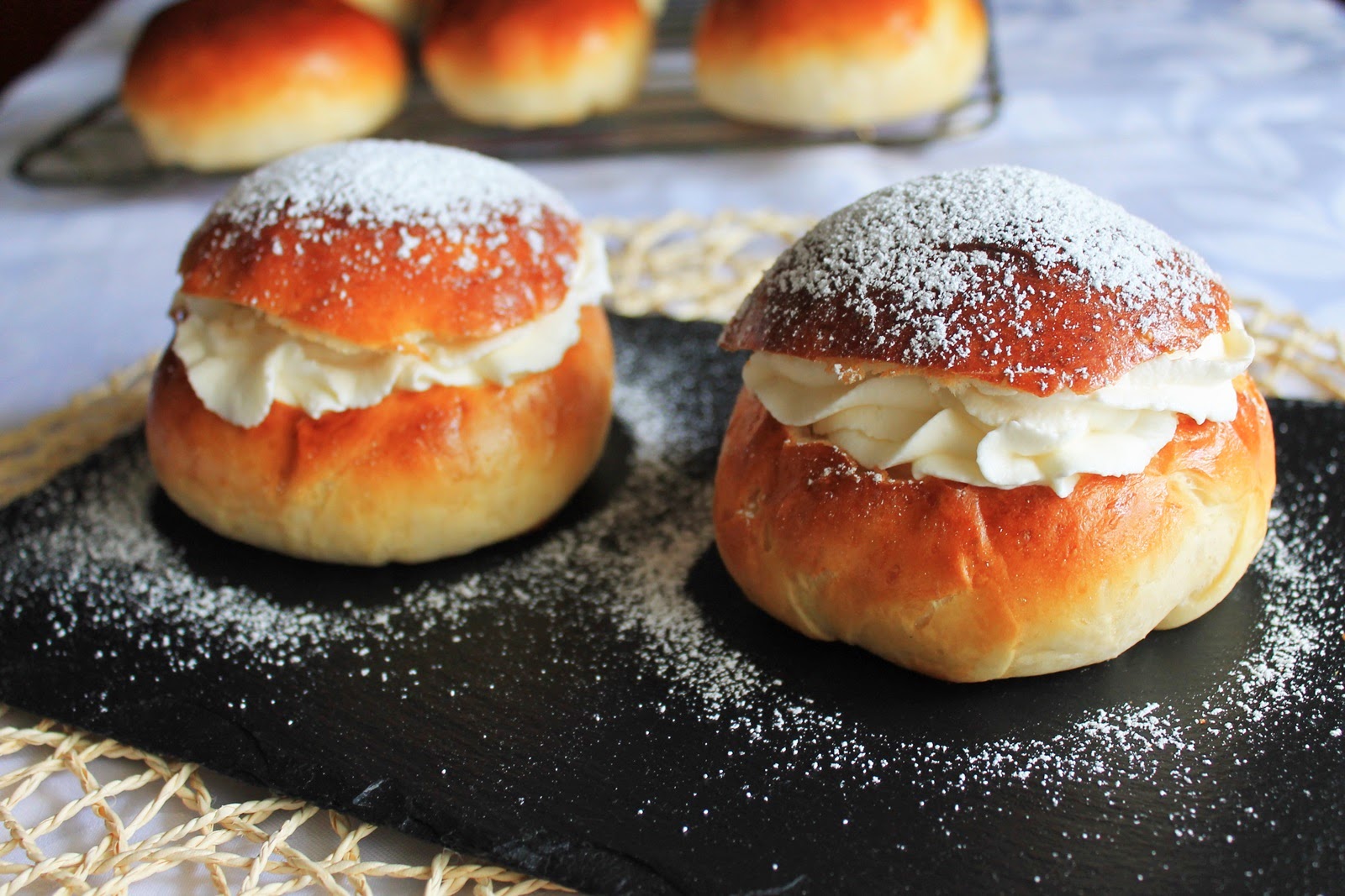 Semlor bollos suecos